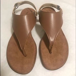 NEW AEROSOLES WOMENS SANDAL